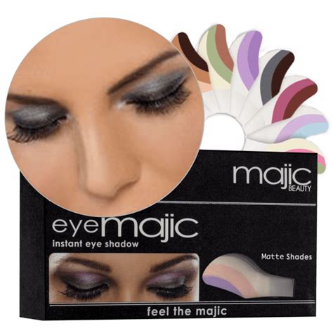 Achieve Professional-looking Eyeshadow with Eye Magic Instant Eyeshadow Pad